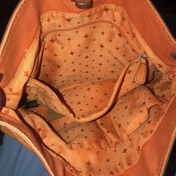 Leather fossil shoulder/crossbody bag - Picture 5 of 5